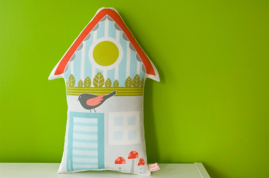 home sweet home - pillow house